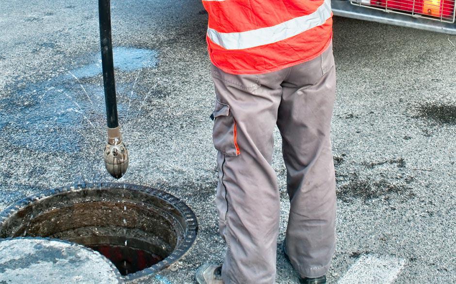 débouchage curage canalisation Béhoust